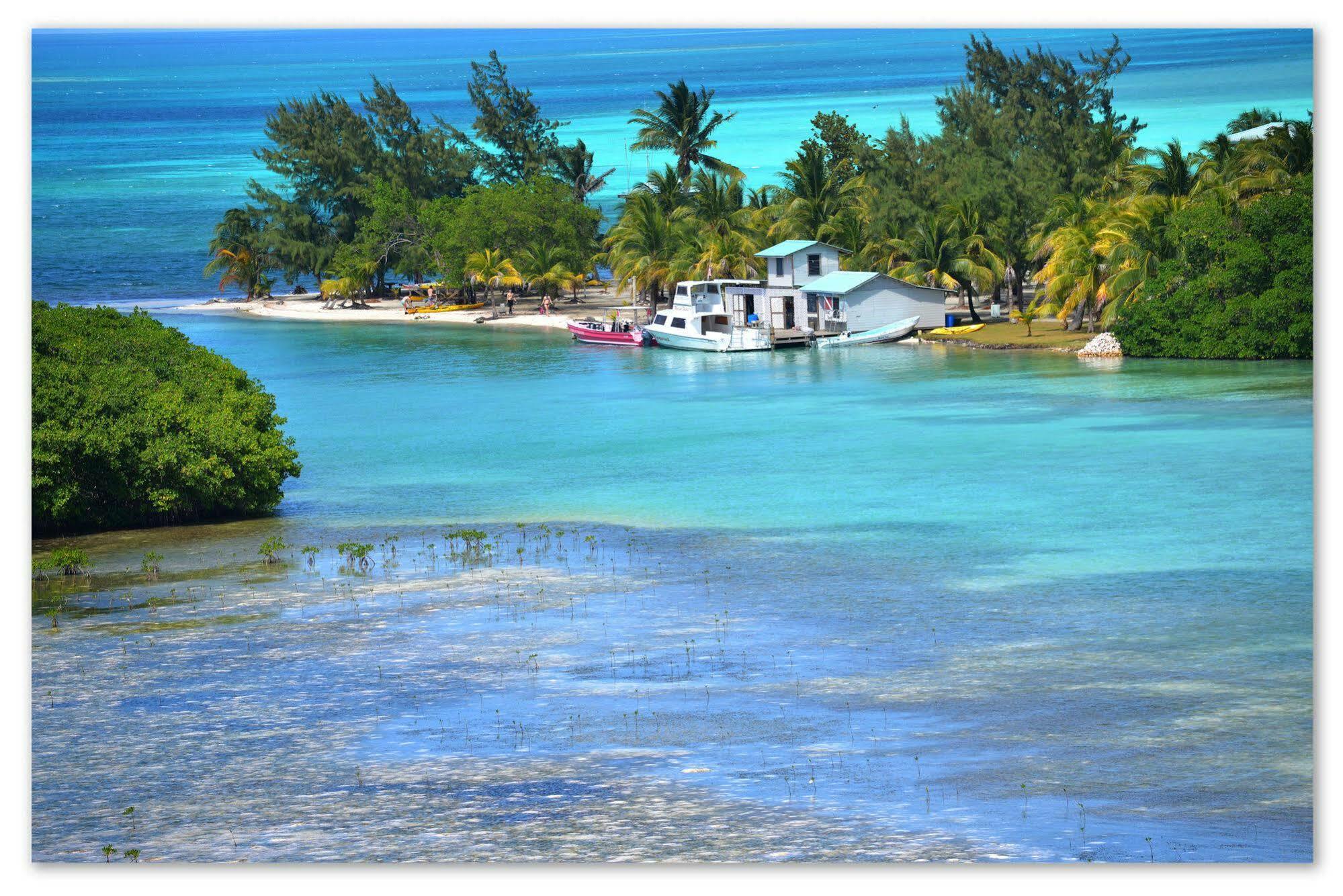 Isla Marisol Resort Exterior photo
